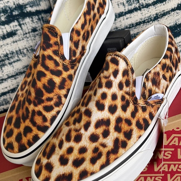 Vans Classic Slip-On Leopard Black/True White WMNS - Picture 7 of 16